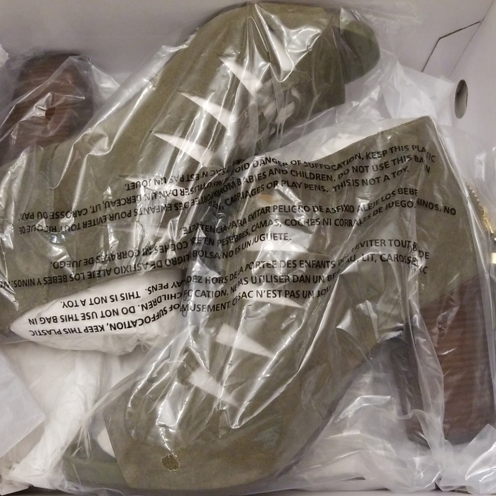 MICHAEL KORS Elsie Mid Stack Heel Booties - Picture 1 of 4